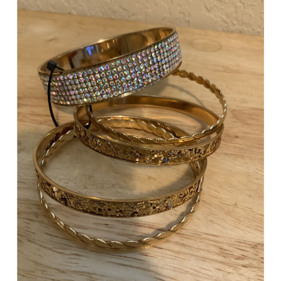 Retro Rhinestone Gold Tone Bangle Carved Bracelet Stackable Circles Set of 5 - Picture 10 of 11